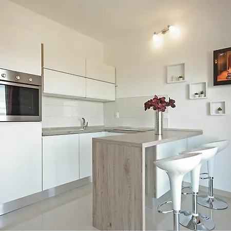 Apartment Lovely In With View