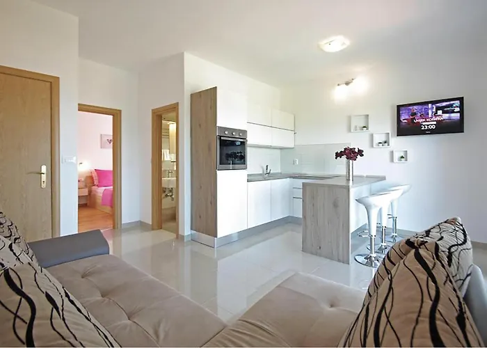 Lovely In With View Apartman