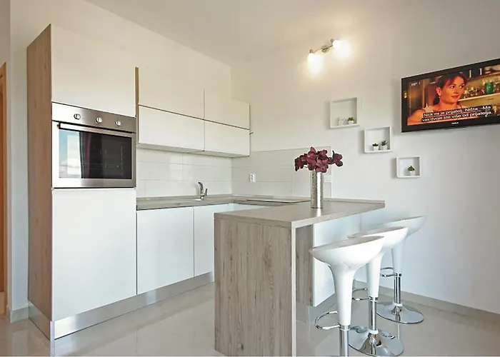 Apartman Lovely In With View